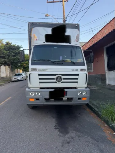 Caminhão Volkswagen Worker 13-180