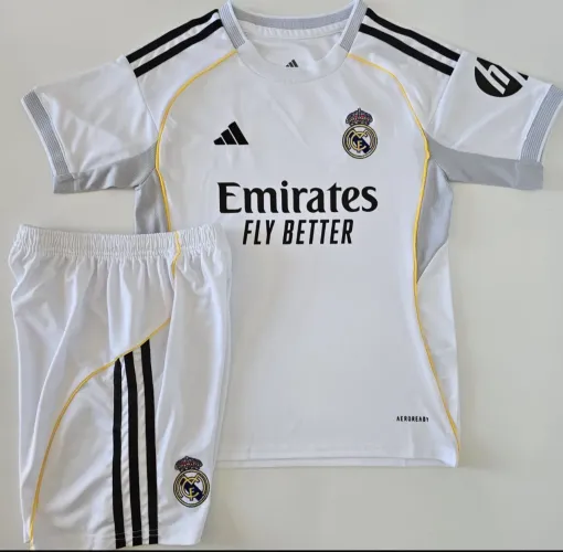 Conjunto infantil do Real Madrid 2025 - Pronta entrega