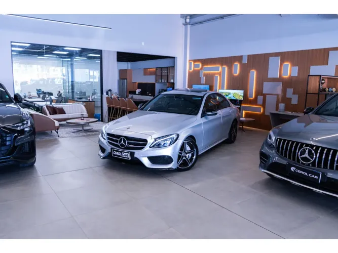 Mercedes-Benz C-300 Sport 2.0 16V Aut. 2017