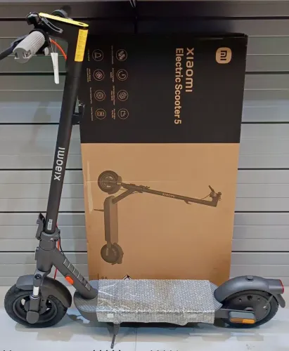 Patinete Elétrico Xiaomi 5 | 60Km Autonomia | 10? Rodas | NOVO!
