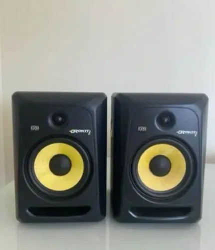 Par Monitores KRK ROKIT 8