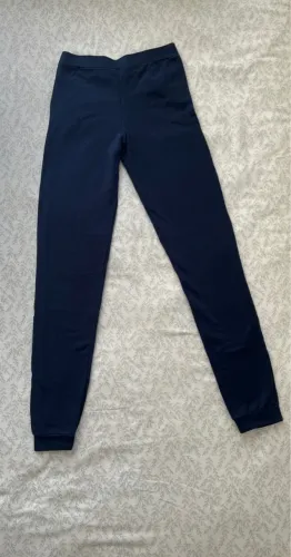 Calça de Moletom Tipo Legging Veste 10 anos (TAM 16)