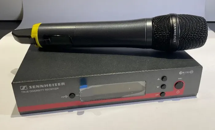 Microfone Sem Fio Profissional Sennheiser EW135 G3- Banda G (566-608MHz) ORIGINAL