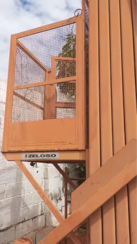 Plataforma Elevatória para Agro e Indústria
