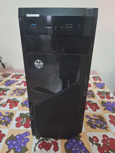 Gabinete Gamer TGT Raider - bem conservado