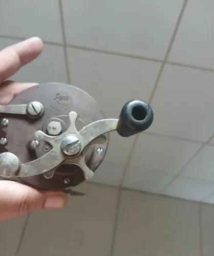 Carretilha de Pesca Penn 86