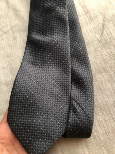Gravata Azul Escura com Micro Padronagem