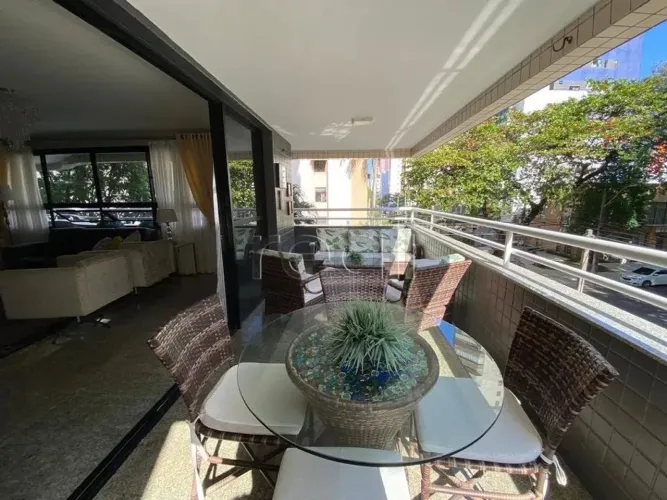 Valência | Aldeota | 236m² | 04 Suítes | 03 Vagas