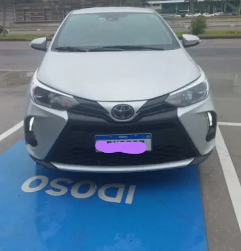 YARIS XS 1.5 FLEX 16V 5P AUTOMÁTICO - 24/25 - APENAS 8.000KMS