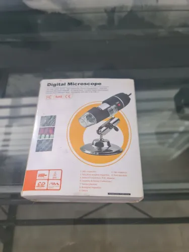 Microscópio Digital
