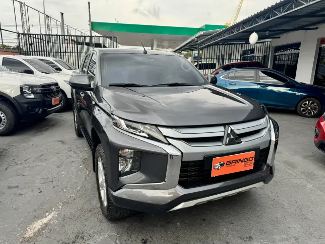 L200 Triton Sport GLS 2.4 CD 4x4 Diesel Automática - 2022