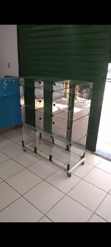 Vitrines balcão para lojas