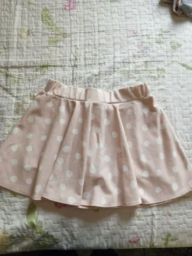 Short saia em poá- Lança Perfume