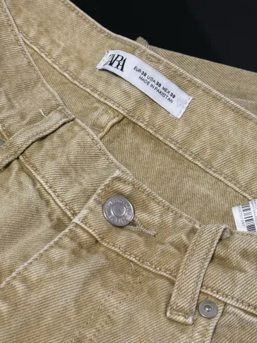 BERMUDA JEANS ZARA