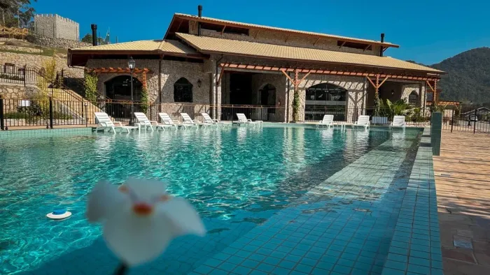 Lote com 400 Metros - Estrutura Completa de Lazer - Parcelamento em 60 X