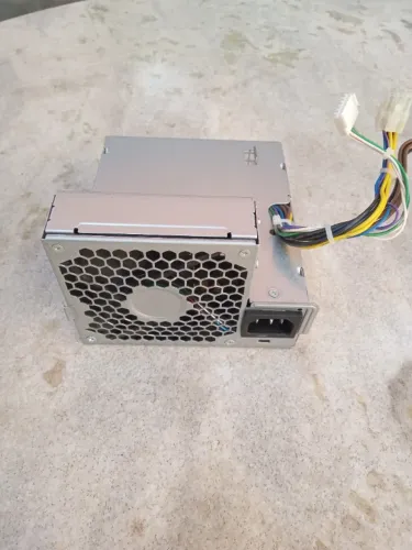 Fonte HP Compaq Elite 8300 -sff