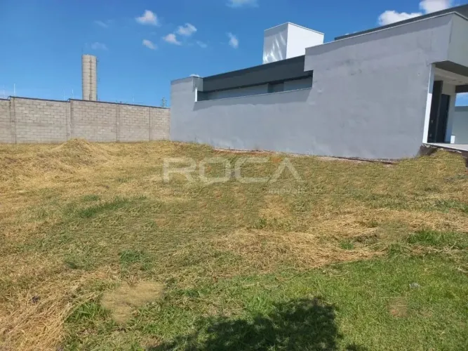Terreno à venda no Condomínio Parque Faber Castell II em São Carlos