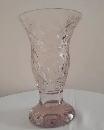 ANTIGO Vaso de Cristal Tcheco- 25cm altura