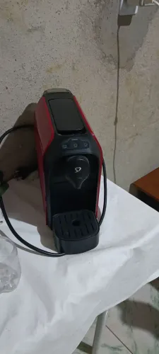 CAFETEIRA 3 CORAÇÕES VERMELHA 