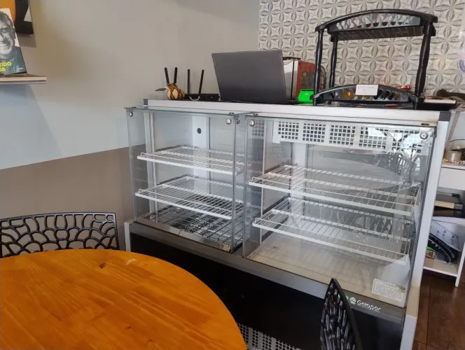 Vitrine quente e fria Gelopar