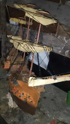 Navio galeão antigo estilo europeu 