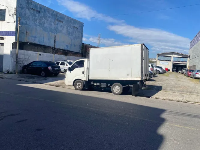 Kia Motors Bongo K-2500 2.5 4X2 TB Diesel 2010