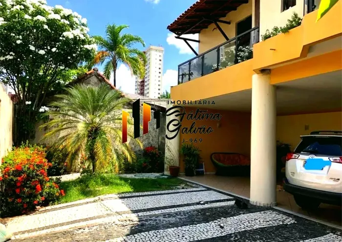 Alugo Linda Casa com Piscina em São Brás.