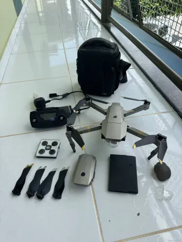 Drone Dji Mavic Pro Platinum Combo / Câmera 4k E 2 Baterias