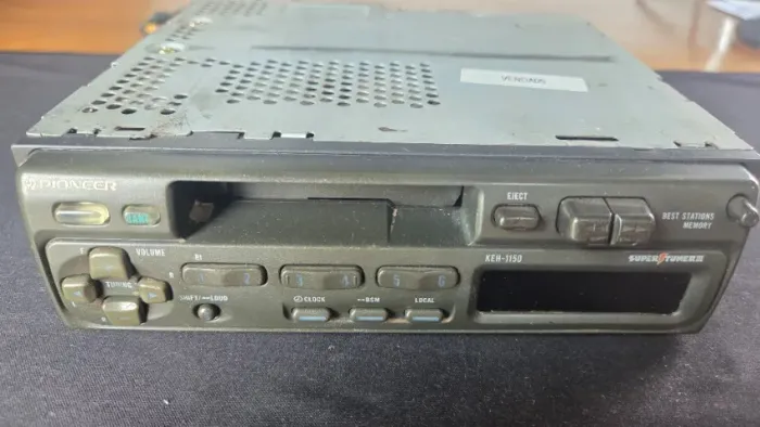 Auto radio Pioneer KEH-1150 - funcionando redondo