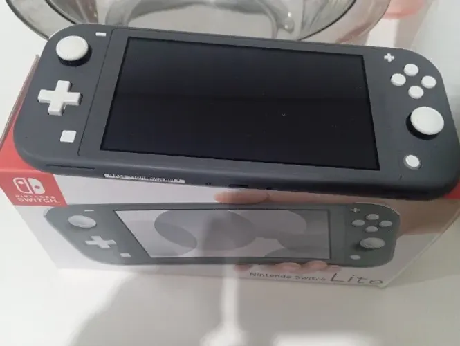 Nintendo Switch Lite - Desb.