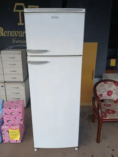 Geladeira Dako duplex 360 litros 127 volts com garantia funcionando perfeitamente