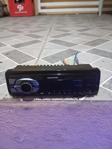 Aparelho alto rádio toca CD