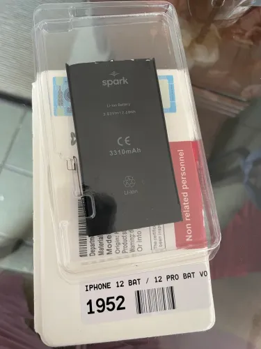Bateria iPhone 12 99% saúde