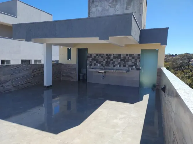 Alugo cobertura em Lagoa Santa