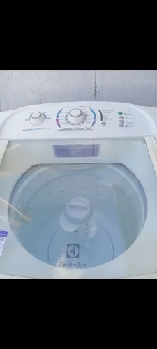 Máquina Eletrolux 13 kgs funcionando perfeitamente três meses de garantia