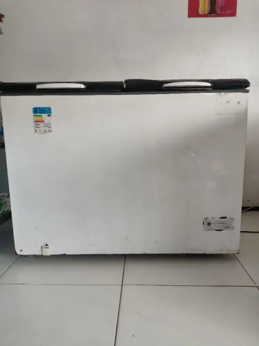 Freezer horizontal