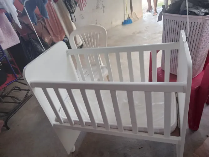 Mini berço conservado 