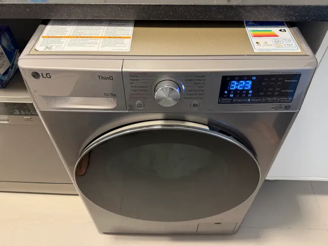 Lava e Seca LG Smart VC4 12kg Inox Look com Inteligência Artificial
