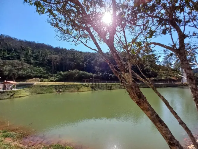 OPORTUNIDADE! Itaipava/Petrópolis - lindo apartamento