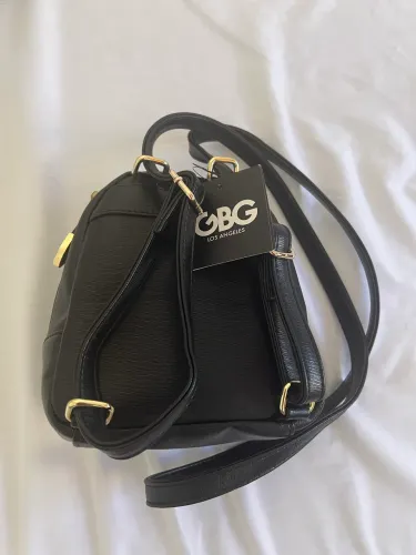 Bolsa Mochila preta 