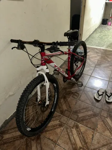 Bicicleta trust 29 ER 