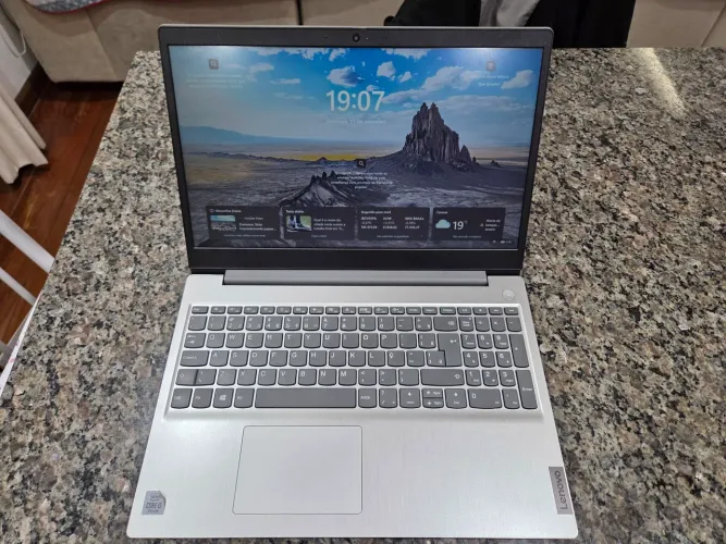 NOTEBOOK LENOVO ULTRAFINO 