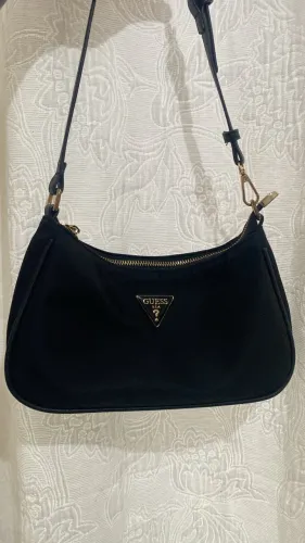 Bolsa guess 