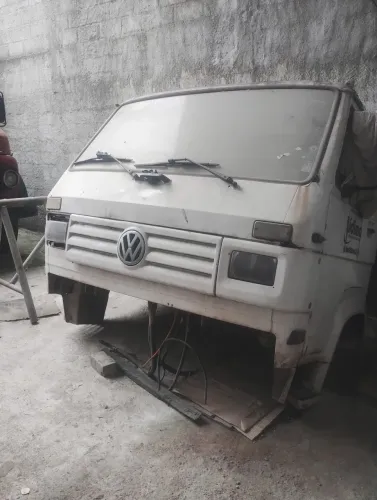 Cabine caminhão Volkswagen 