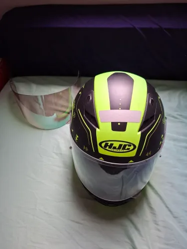 Vendo capacete HJC CS-15