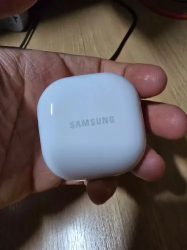 Samsung buds 2 branco