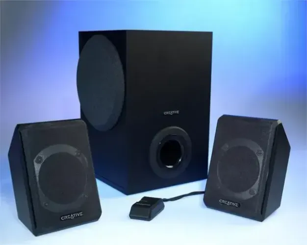 Caixa de som Creative Inspire P380
