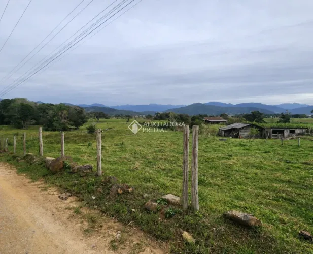Área com 7 hectares à venda em Paulo Lopes/SC