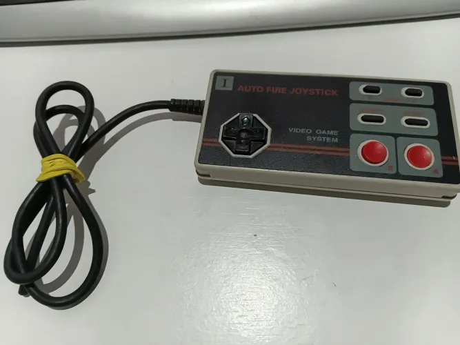 Controle Auto Fire Joystick Dismac (Dynavision/NES) - Cabo Cortado / No Estado