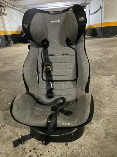 Cadeirinha Safety 1st multifix 0 a 36kg